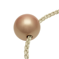 身につける漆 漆のアクセサリー ペンダント 木の実 淡桜色 坂本これくしょんの艶やかで美しくとても軽い和木に漆塗りのアクセサリー SAKAMOTO COLLECTION wearable URUSHI Pendant nuts pale cherry pink 可愛らしい丸い形に品よく大人の可愛らしさを演出できるピーチカラー、長い時間身に着けていて肩が凝りにくいのも嬉しいポイントです。 イメージ写真3