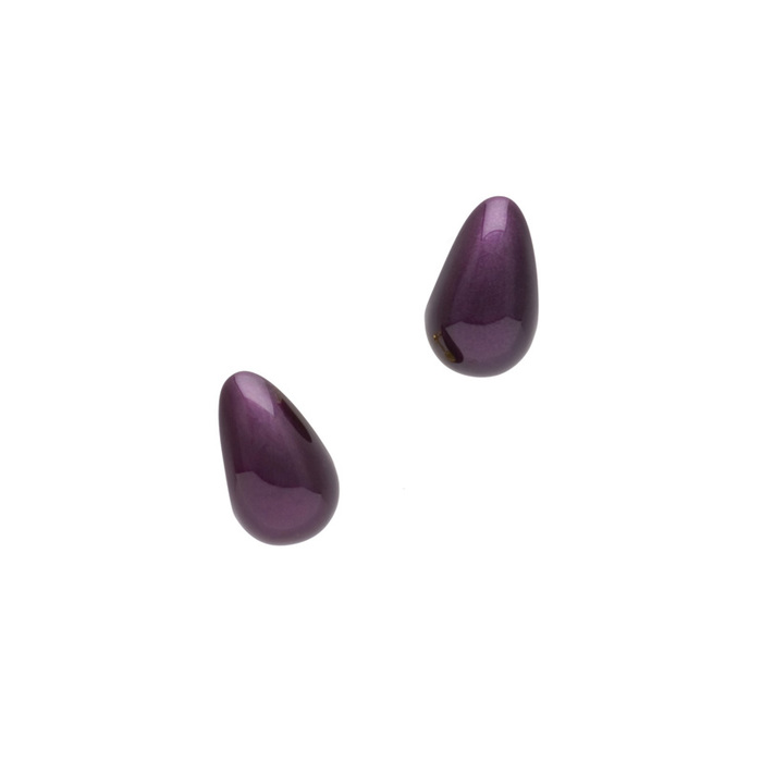 身につける漆 漆のアクセサリー イヤリング 月の勺 箔紫色 坂本これくしょんの艶やかで美しくとても軽い和木に漆塗りのアクセサリー SAKAMOTO COLLECTION wearable URUSHI accessories Earrings moon of ladle foil purple color 艶やかでありながら透明感があるパープルカラー、香りたつようなお色が人気、金箔がさりげなく華やかさをプラスします。  #イヤリング #Earrings #月の勺 #箔紫色 #purple #軽いイヤリング #月の勺イヤリング #紫イヤリング #耳が痛くない #漆のアクセサリー #漆塗り #身につける漆 #坂本これくしょん #会津 