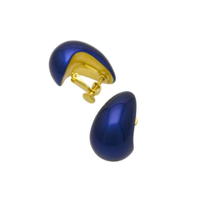 身につける漆 漆のアクセサリー イヤリング 月の勺 コバルト色 坂本これくしょんの艶やかで美しくとても軽い和木に漆塗りのアクセサリー SAKAMOTO COLLECTION wearable URUSHI accessories Earrings moon of ladle cobalt blue 耳たぶをそっとすくい包み込むようなやわらかい曲線、奥行き感のある発色の良い鮮やかな強いブルー、ほど良いボリユーム感を楽しめます。  #イヤリング #earrings #月の勺 #コバルト色 #cobaltblue #青鱗色 #軽いイヤリング #耳が痛くない #漆のアクセサリー #漆塗り #身につける漆 #坂本これくしょん #会津 