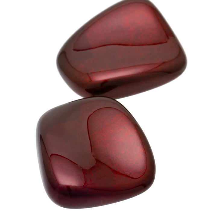身につける漆 漆のアクセサリー イヤリング 赤紅 ボルドー色 坂本これくしょんの艶やかで美しくとても軽い和木に漆塗りのアクセサリー SAKAMOTO COLLECTION Wearable URUSHI Accessories earrings Akabeni Crimson Bordeaux red 丸みを帯びた台形のフォルムが女性らしい印象的、上品で奥行き感と透明感のあるワインレッド、還暦のお祝い、プレゼントにも喜ばれています。  #イヤリング #earrings #赤紅 #ボルドー色 #プレゼント #還暦のお祝い #軽いイヤリング #耳が痛くない #漆のアクセサリー #漆塗り #身につける漆 #坂本これくしょん #会津 