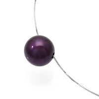 身につける漆 漆のアクセサリー ペンダント 木の実 箔紫色 スライド式 ボックスチェーンコード シルバー 坂本これくしょんの艶やかで美しくとても軽い和木に漆塗りのアクセサリー SAKAMOTO COLLECTION wearable URUSHI accessories  pendants Nuts Purple color Adjustable Box Chain Code 高級感漂う香りたつような艶やかなお色が人気のパープル、ポロッとこぼれるような可愛らしさが魅力の素敵なフォルム、便利でスタイリッシュなシルバーコードはお洋服に合わせて長さ調節が可能です。 イメージ写真2
