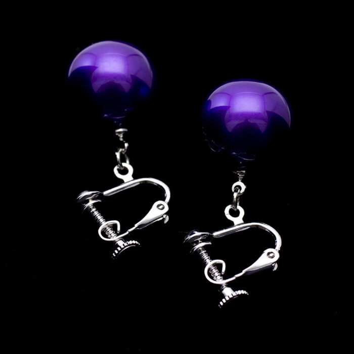 身につける漆 漆のアクセサリー イヤリング 糖蜜珠 本紫色 坂本これくしょんの艶やかで美しくとても軽い和木に漆塗りのアクセサリー SAKAMOTO COLLECTION wearable URUSHI earrings Molasses Jewel Pure purple ゆらゆら揺れる愛らしいフォルム、クールな印象の発色良いパープルカラー、古希・喜寿のお祝い、プレゼントにも喜ばれます。  #イヤリング #earrings #糖蜜珠 #本紫 #紫のイヤリング #古希のお祝い #プレゼント #軽いイヤリング #耳が痛くない #漆塗り #身につける漆 #坂本これくしょん #会津 