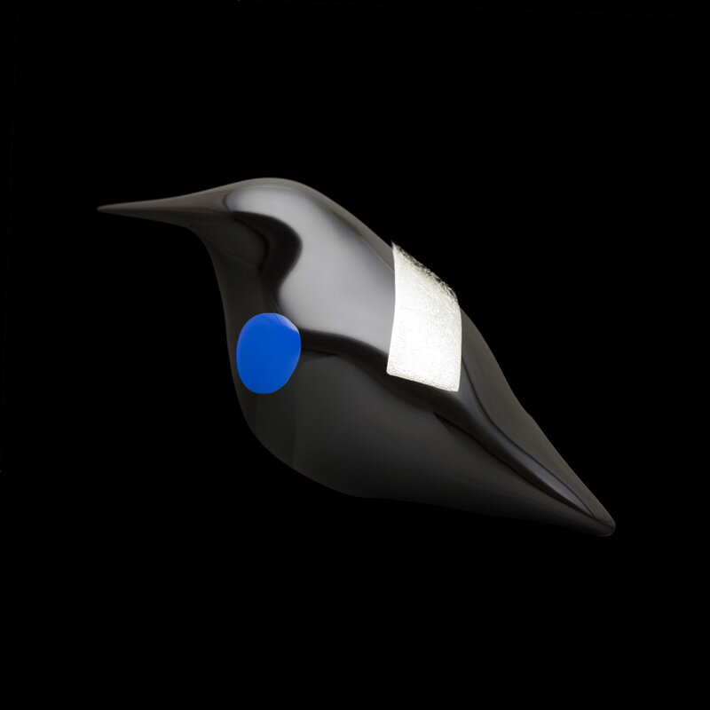 03B4260 SAKAMOTO COLLECTION wearable URUSHI platinum Makie brooch Small Bird Jet-black-a.jpg