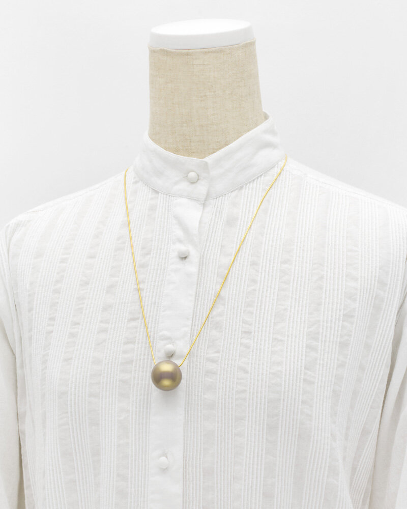 72N8392 SAKAMOTO COLLECTION wearable URUSHI pendant Jewelry Nuts Golden Pale purple-b.jpg